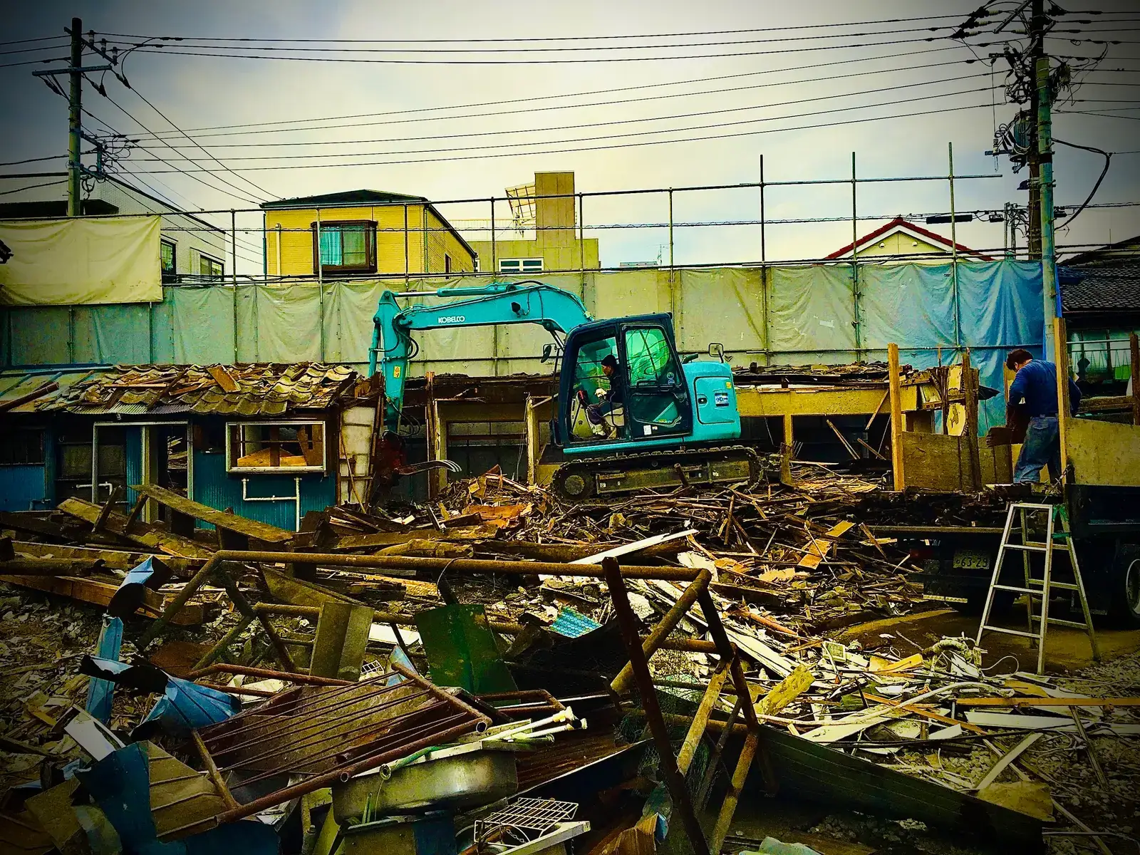 Demolition site in K3